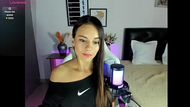 Sara lopez 28 online show from February 4, 12:19 pm