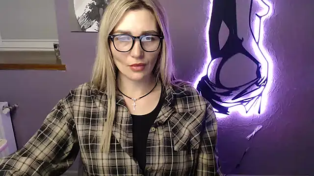  sexy lady online show from January 6, 12:31 pm