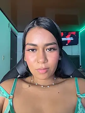 ALANAH KITTY online show from April 16, 9:39 pm