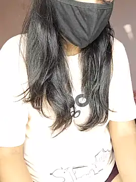 Nisha027 online show from September 15, 11:40 am