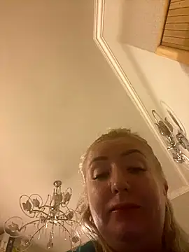 BrigitDani  online show from November 19, 3:23 pm