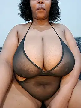 juicygoddess2 online show from September 12, 9:40 am