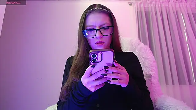 Aurora blossom   online show from September 12, 12:45 pm