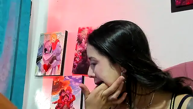 teffy lee online show from April 11, 8:23 pm