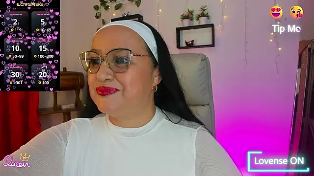 Gia Nahomi online show from February 16, 10:31 pm