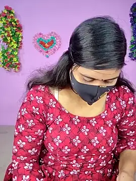 Hot Maleka online show from December 14, 1:11 am