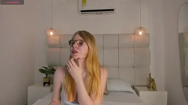 Alexa Handler online show from April 6, 7:48 pm