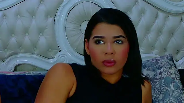 TiaraRosse online show from October 18, 5:10 am