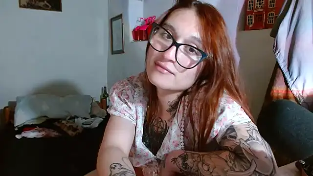 kittenlizz online show from November 1, 8:24 pm