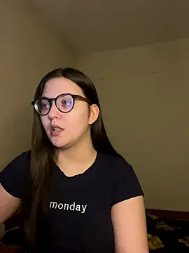 Prudie Gabriella online show from November 22, 1:30 am