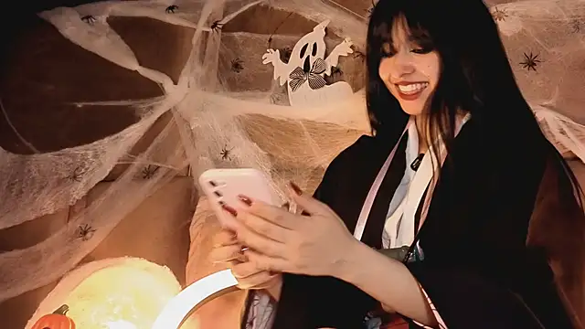 angelinepossy online show from October 31, 11:09 pm