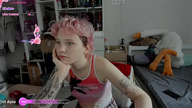 School Love online show from February 15, 7:11 am