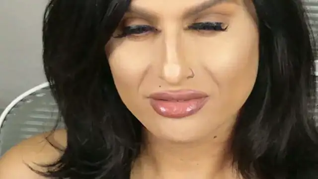 xprettysmilex online show from November 24, 9:39 pm