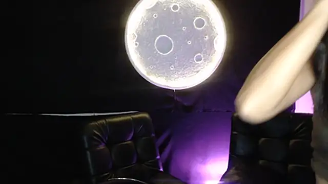 cloe fox online show from March 1, 5:29 am