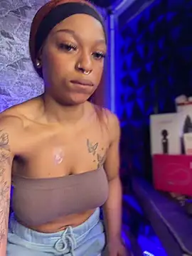 Melany Williams online show from February 24, 1:21 pm