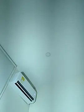 Gaby Vegaa online show from April 10, 8:20 am