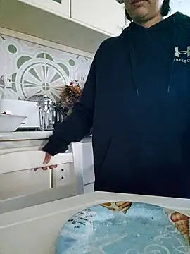 LorenRosse online show from October 17, 4:27 am