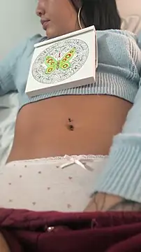 LorenRosse online show from April 10, 11:22 pm