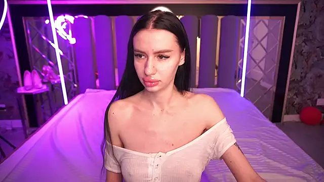 Snow WhiteeeX online show from March 26, 6:48 am