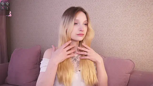 Naughty  Couplles online show from September 20, 3:27 am