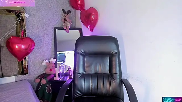 Candys victoria online show from February 19, 4:34 am