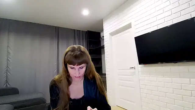 Daniella Lorente online show from October 16, 9:06 pm