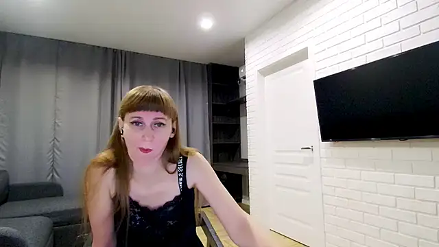 Daniella Lorente online show from October 14, 11:40 pm