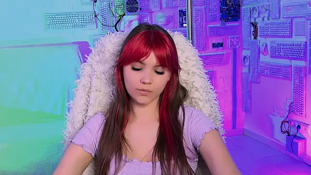 EvaThopson online show from May 22, 12:58 pm