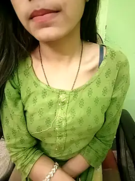 EACH 555 online show from December 15, 8:36 pm