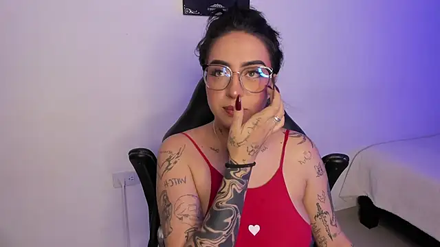 AnnikaMerliahh  online show from September 17, 4:32 am