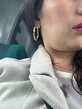 Alysson-- online show from March 20, 3:39 pm