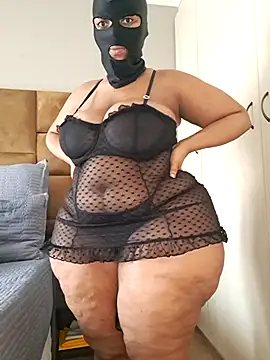 thicktash online show from November 2, 10:40 am