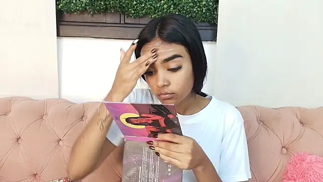 julieta aguilar1 online show from April 21, 7:10 pm