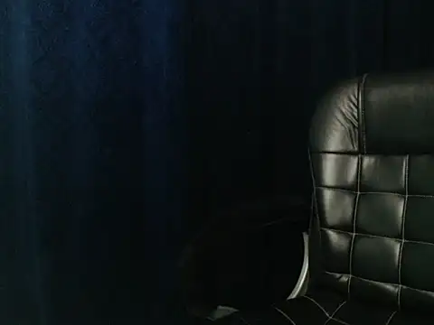 Yashi online show from March 15, 5:15 pm