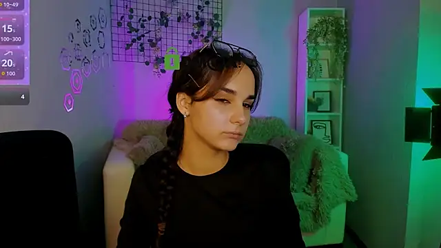 daisy candy online show from October 1, 8:36 pm