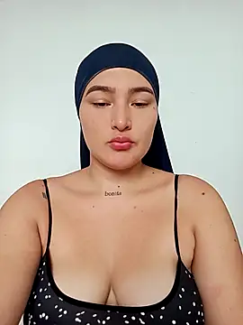 Celeste camila18 online show from November 18, 2:29 pm