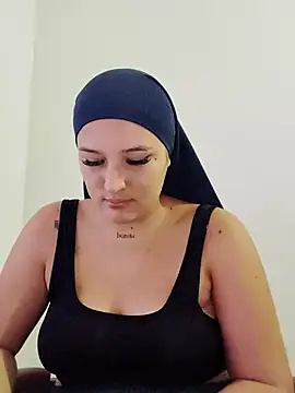 Celeste camila18 online show from September 17, 11:36 pm