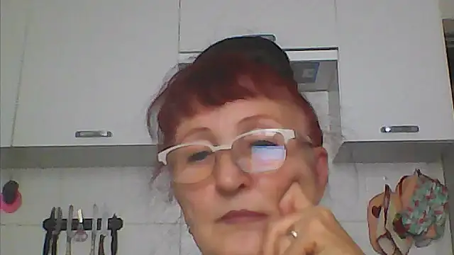 TanyaSweet634 online show from September 22, 6:01 am