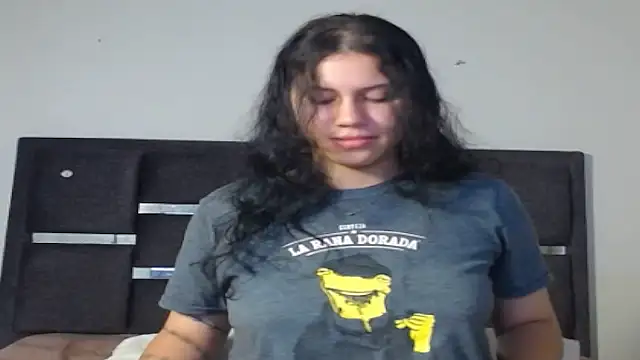 realshy-Stepsis online show from June 24, 1:32 pm
