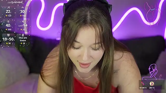 DonnaLustt online show from October 14, 6:49 am