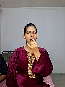 Garima G online show from January 11, 5:18 pm