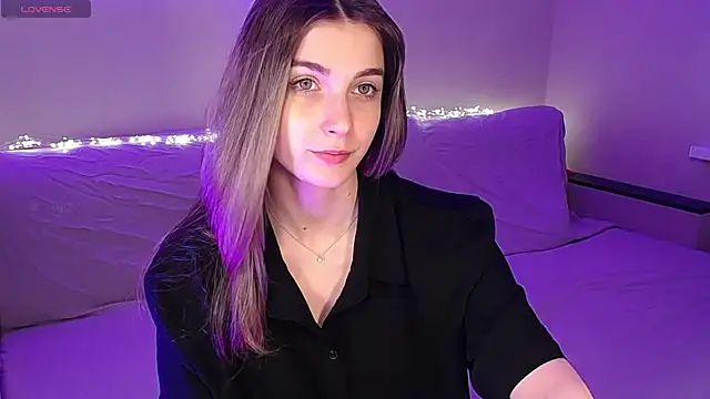 Abigail Wills online show from July 2, 5:08 pm