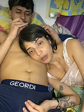 Rouuus12 online show from April 17, 2:02 am