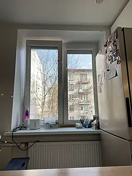 SuzieMurray online show from March 30, 8:47 am