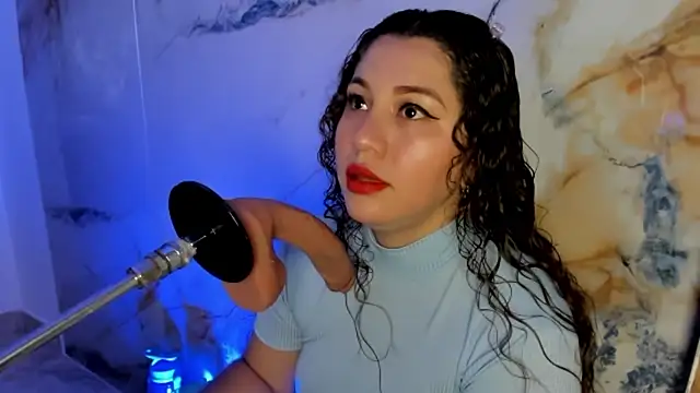 hade cute online show from January 10, 5:17 pm