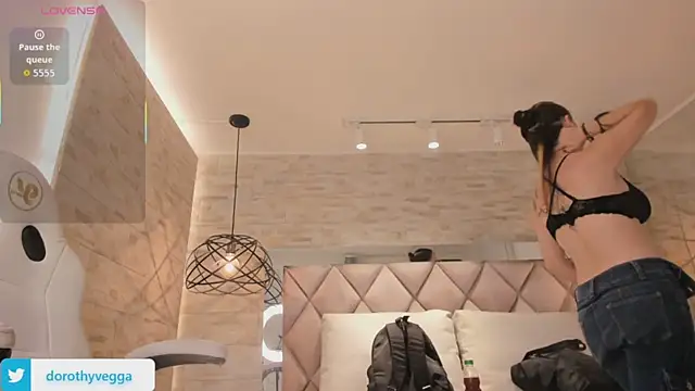 dorothy vegga online show from September 11, 3:51 am