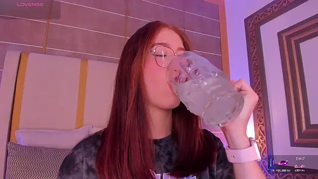 AbigailCarter online show from February 1, 11:36 pm