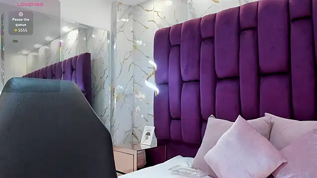 emma carterr1 online show from March 28, 7:35 pm