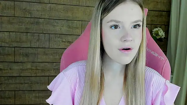 MilanaBalmain online show from October 11, 4:17 am