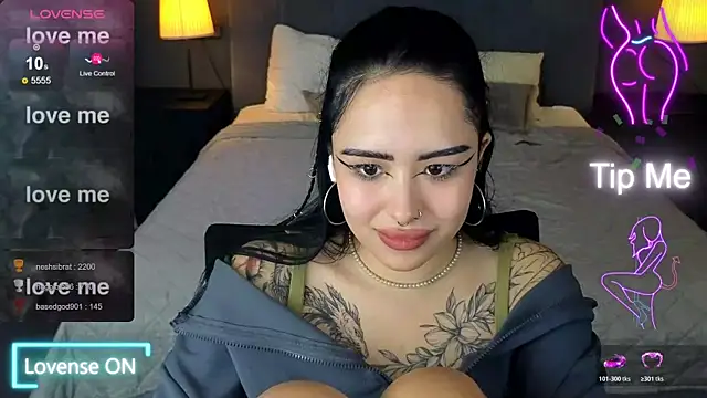 baby  kim online show from December 5, 6:24 am